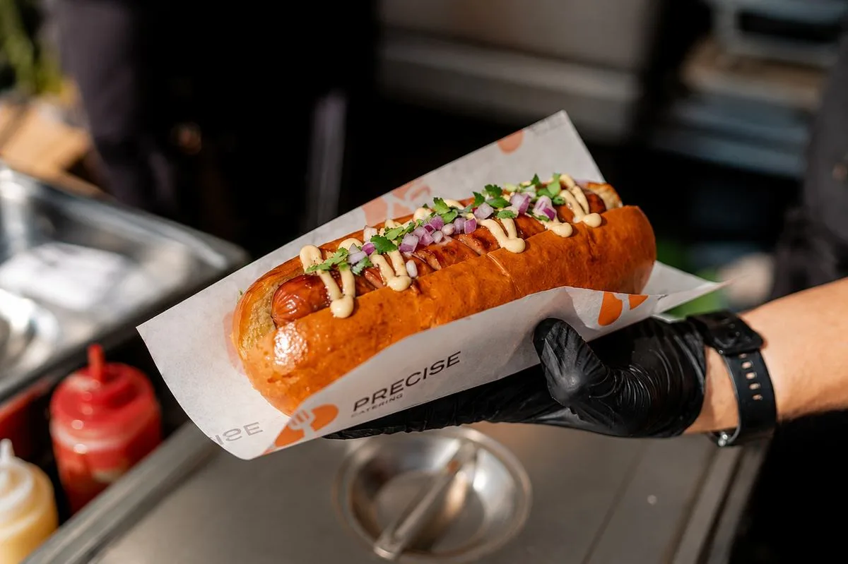 Hot-dog stage