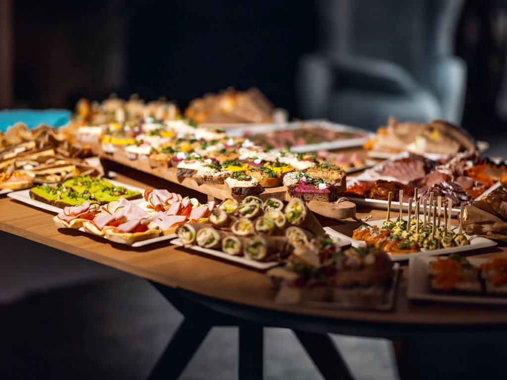  V akom predstihu treba objednať catering v Košiciach?